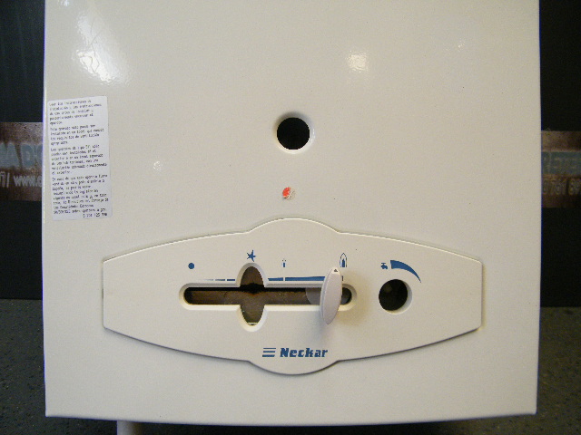 Calentador de Gas Neckar W8AME 4895 8 L A Blanco (Butano) : :  Bricolaje y herramientas