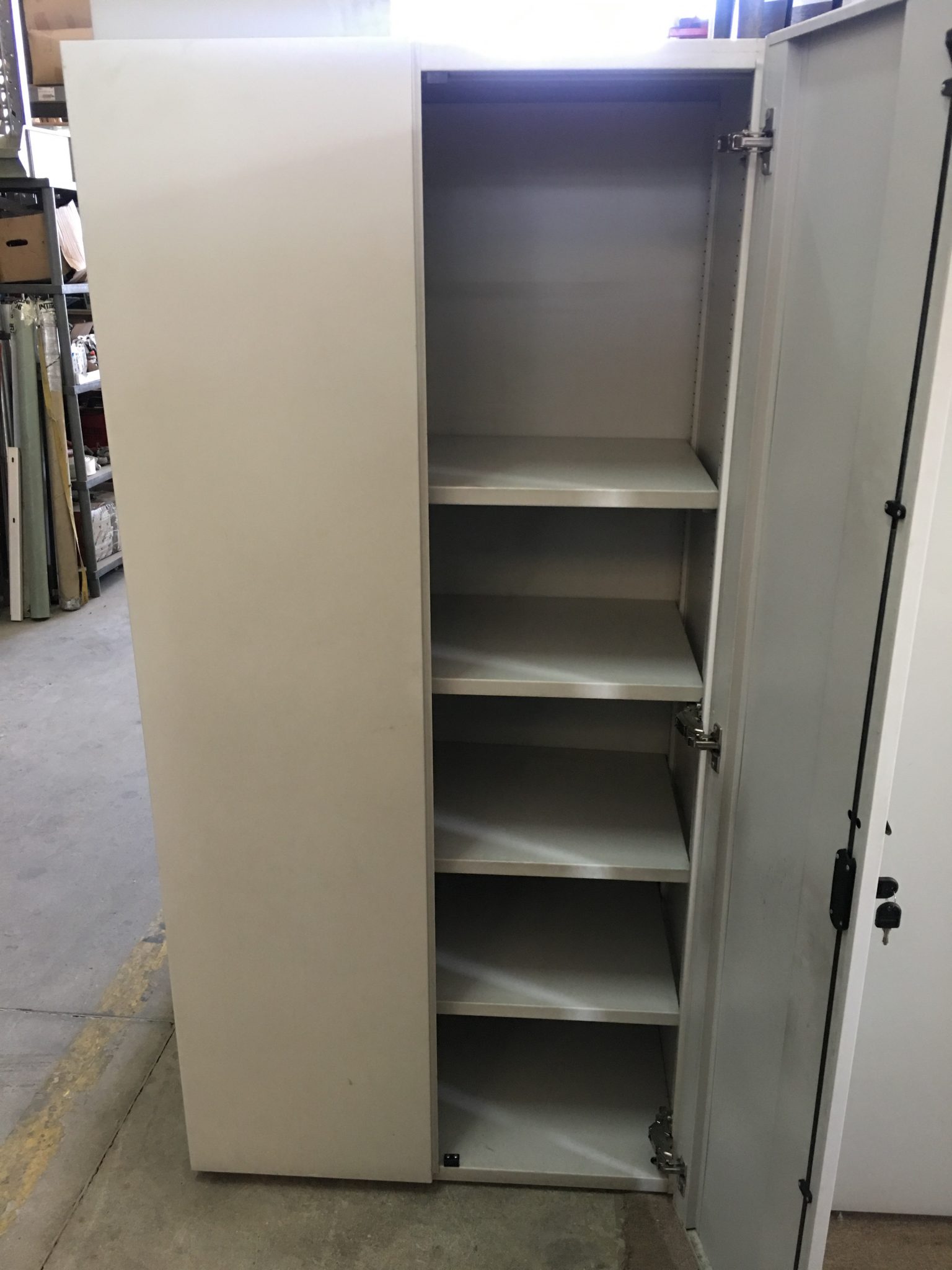 ARMARIO ARCHIVADOR 2 PUERTAS CON CERRADURA - Oller Stocks