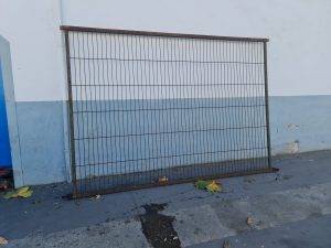 VALLA METÁLICA 190cm x 260cm