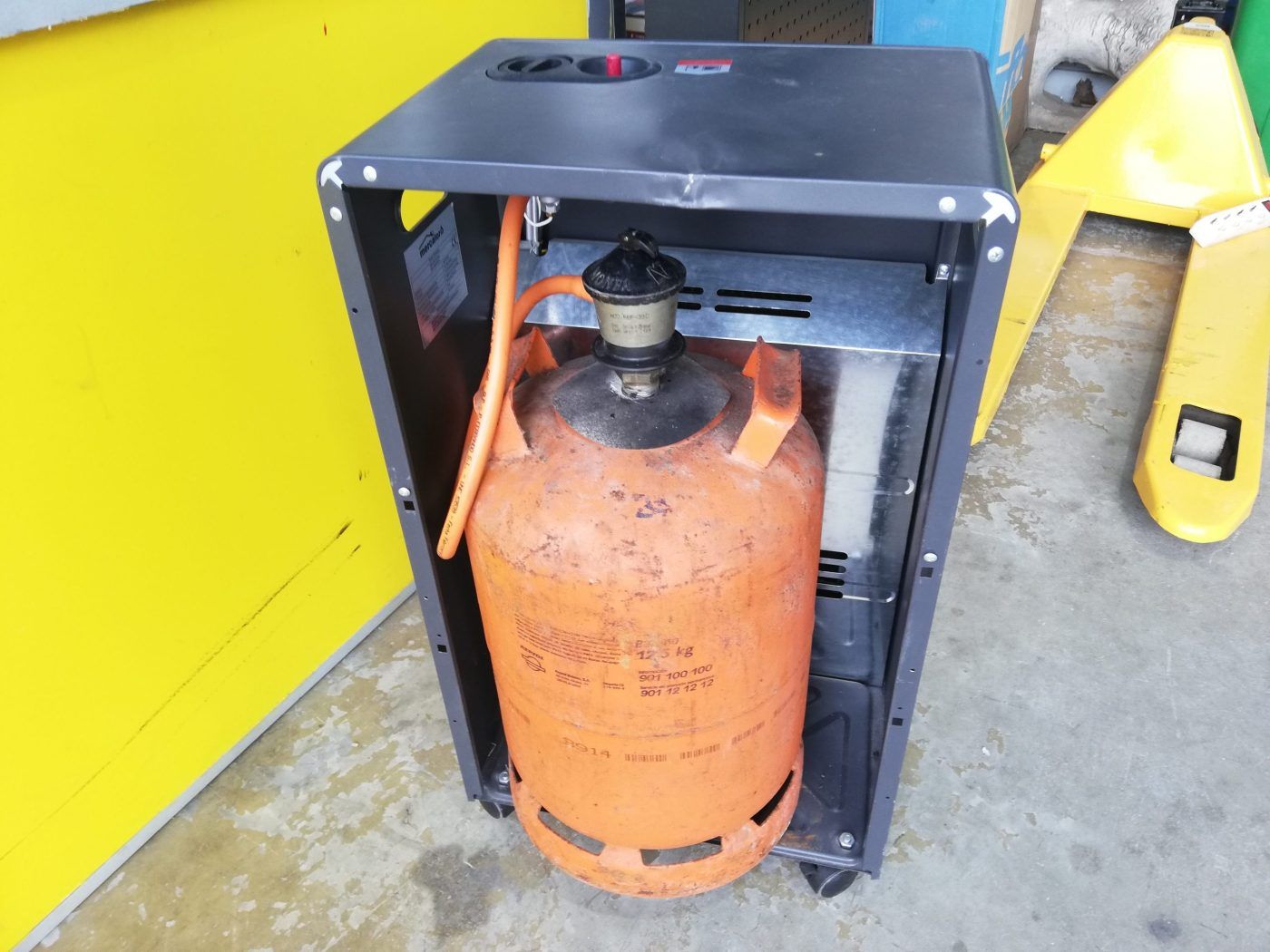 Estufas de gas butano seguras - Ferrelec, Ferretería Eléctrica San Roque