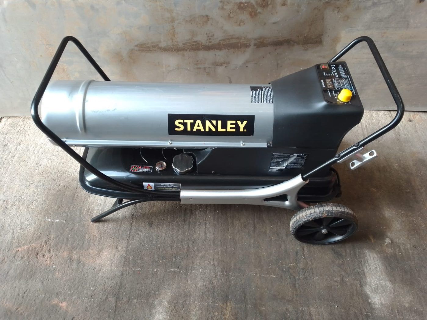 Calentador de aire Stanley ST-150V-GFA-E