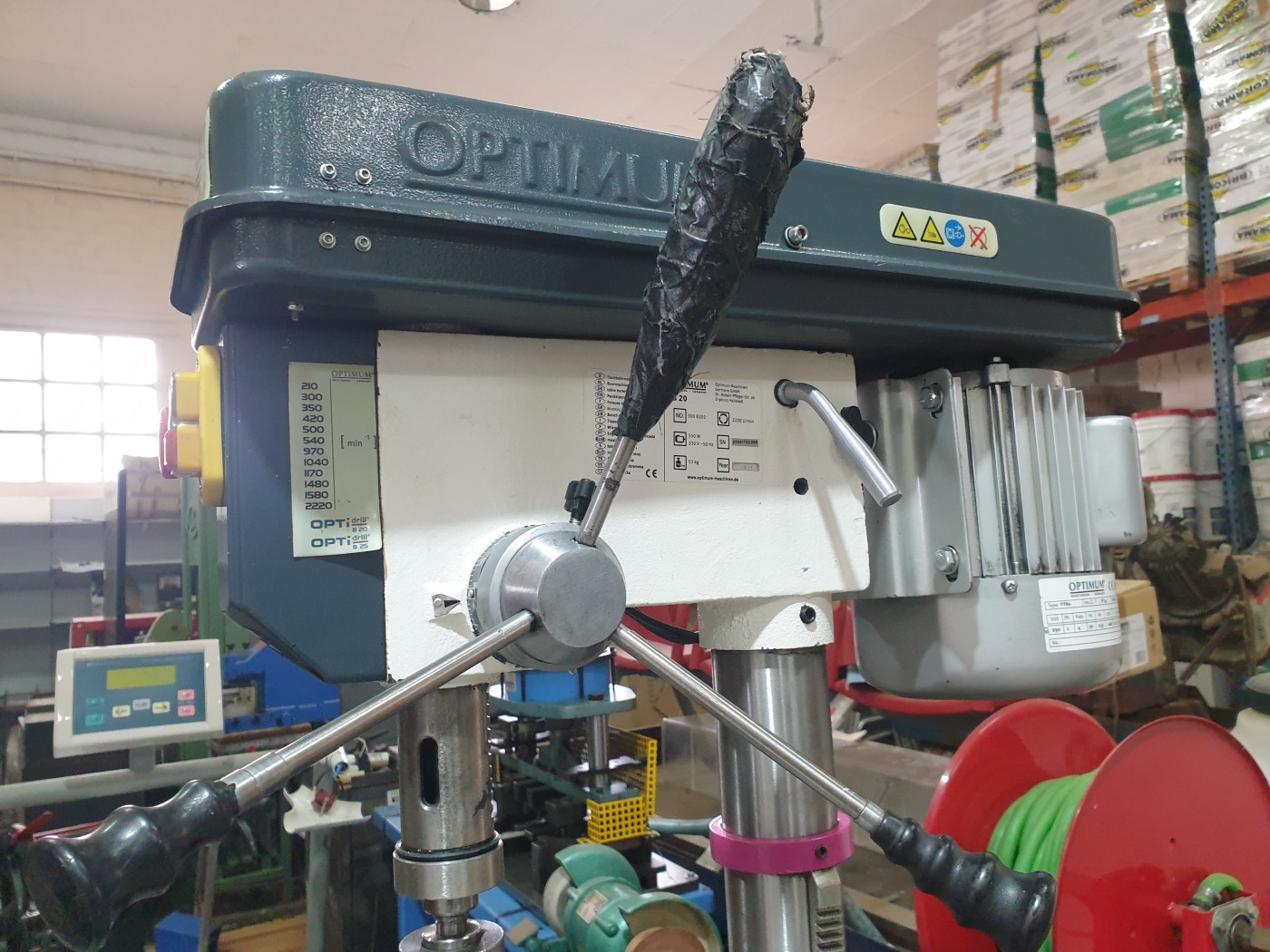 TALADRO DE COLUMNA SOBREMESA OPTIMUM B20 550W MONOF SICO Oller Stocks TALADRO DE COLUMNA SOBREMESA OPTIMUM B20 550W MONOF SICO Oller Stocks