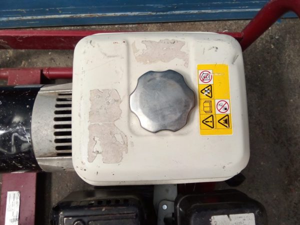 GENERADOR DE LUZ HONDA 3000W - Imagen 7