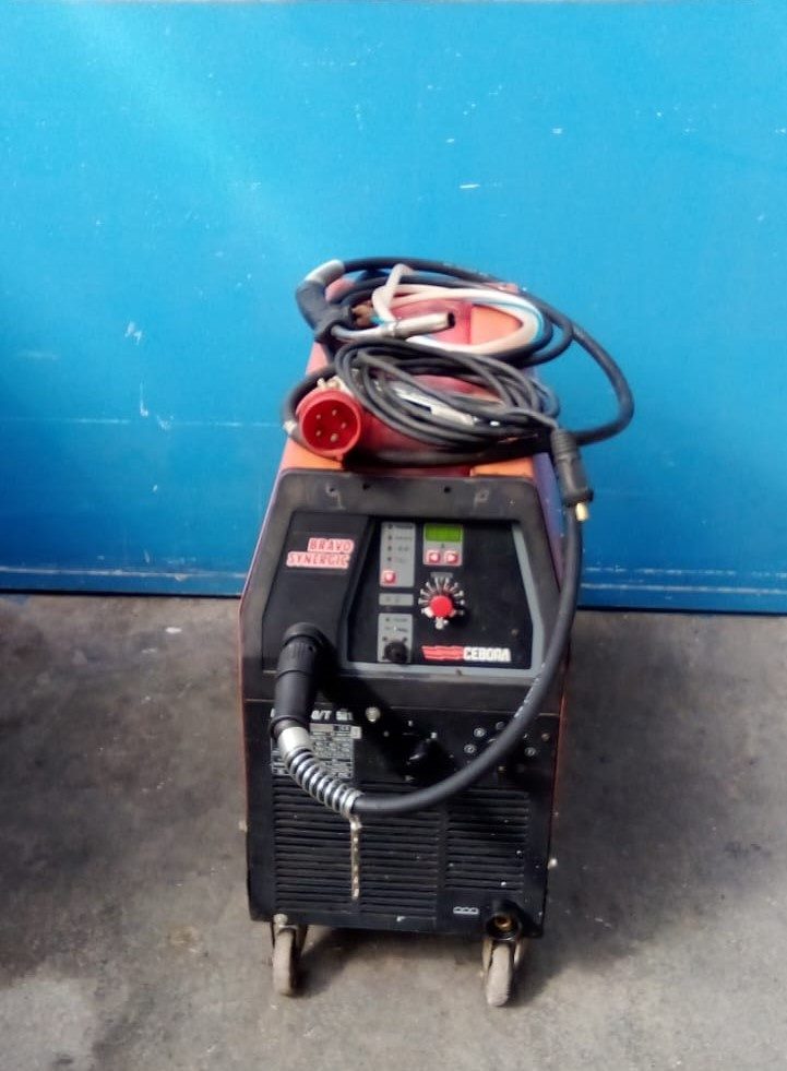 SOLDADORA ACERO ALUMINIO MIG 3840T 581 BRAVO SYNERGIC CEBORA