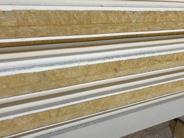 PLANCHA PANEL SANDWICH LANA ROCA 5'8 y 6 METROS - Imagen 8