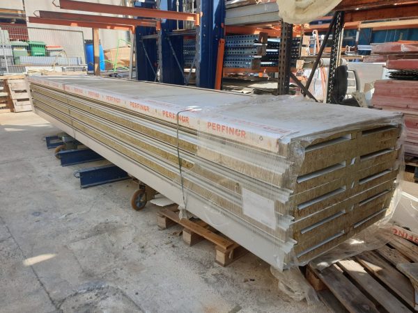 PLANCHA PANEL SANDWICH LANA ROCA 5'8 y 6 METROS - Imagen 2