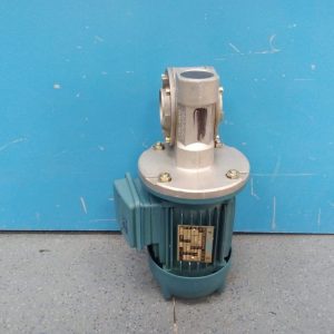 MOTOR REDUCTOR TRIFÁSICO LAFERT 0'5HP