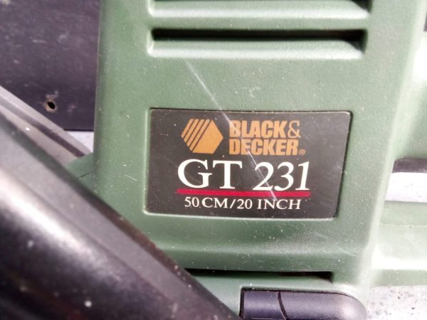 DESBROZADORA CORTASETOS BLACK & DECKER GT 231 50CM - Imagen 3