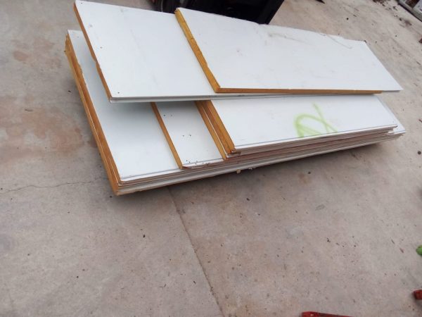 PLANCHAS SANDIWCH ESPUMA AISLANTE 4CM - Imagen 2