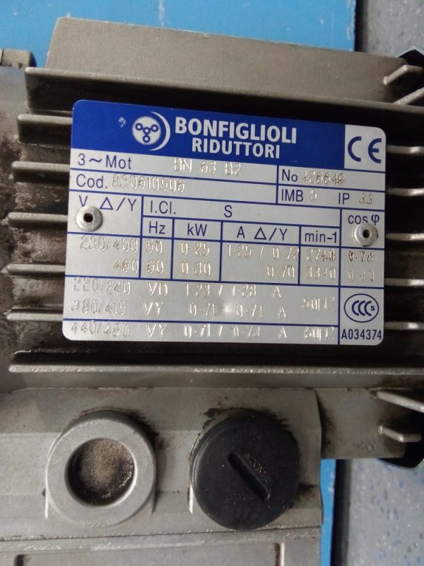 MOTOR ELÉCTRICO TRIFÁSICO BONFIGLIOLI - Imagen 2