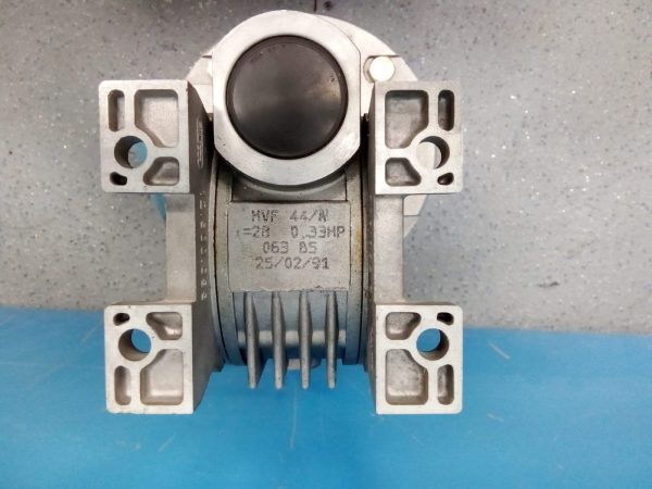 MOTOR TRIFÁSICO LAFERT 0'25HP- 1295RPM - Imagen 3