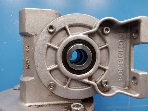 MOTOR ELÉCTRICO TRIFÁSICO BONFIGLIOLI - Imagen 8