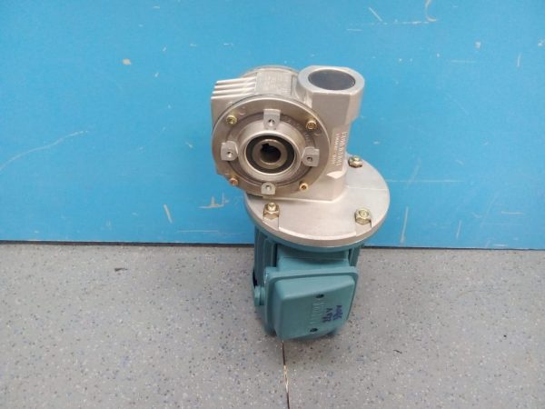 MOTOR REDUCTOR TRIFÁSICO LAFERT 0'5HP - Imagen 8