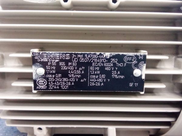 MOTOR ELÉCTRICO TRIFÁSICO SIEMENS 1'1KW- 1415 RPM - Imagen 8