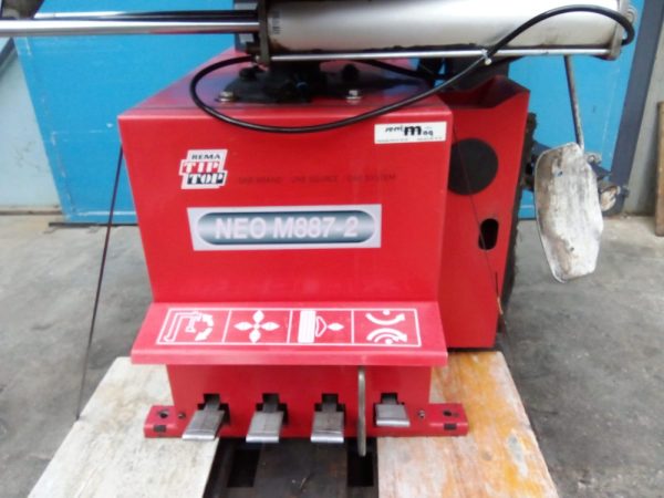 DESMONTADORA DE NEUMÁTICOS AUTOMÁTICA NEO M887-2 - Imagen 5