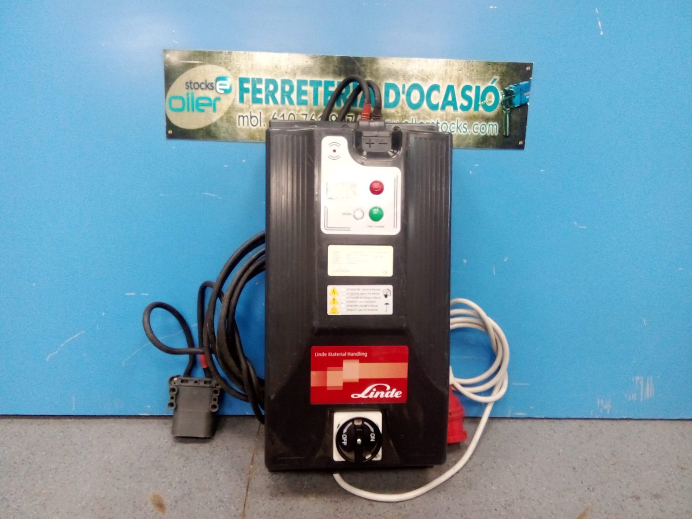 CARGADOR CARRETILLA LINDE 48V