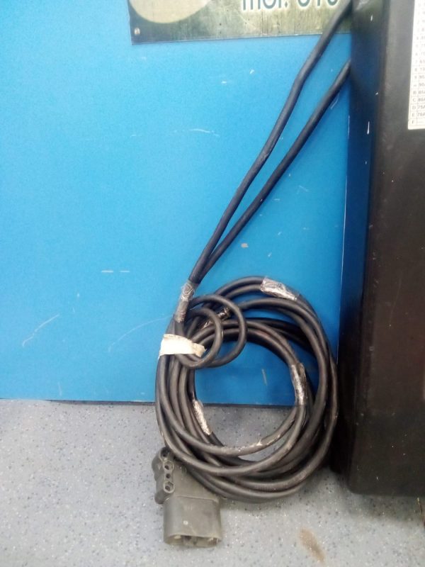 CARGADOR DE BATERÍA ZIVAN NG7 – 48V 100A - Imagen 4