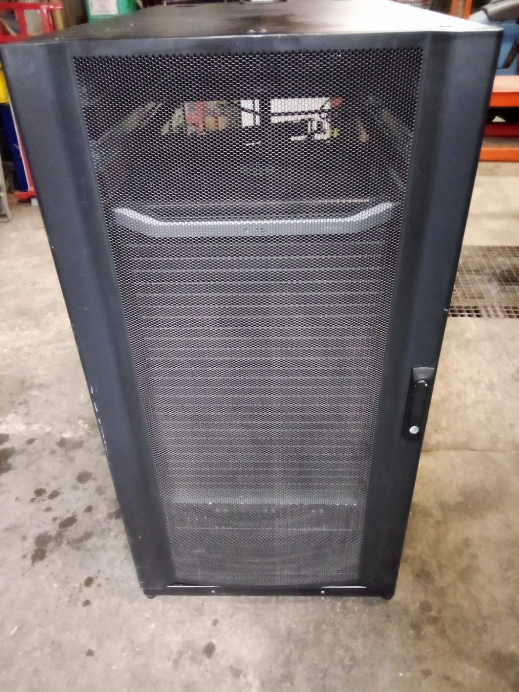 CONSOLA KVM RACK 1U DELL KMMLED185