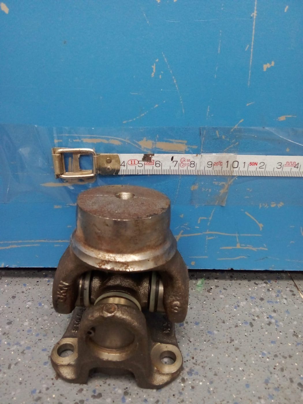 CRUCETA DE CARDÁN EJE TRANSMISIÓN