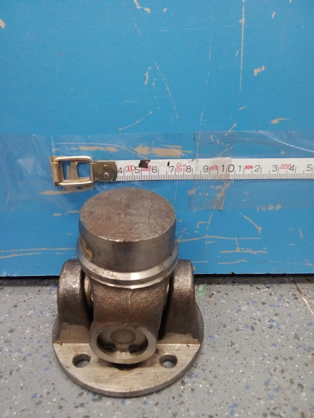 CRUCETA DE CARDÁN EJE TRANSMISIÓN