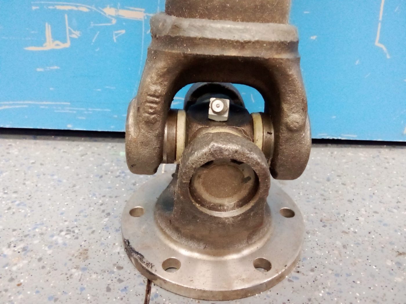 JUNTA UNIVERSAL SISTEMA TRANSMISIÓN VEHÍCULOS