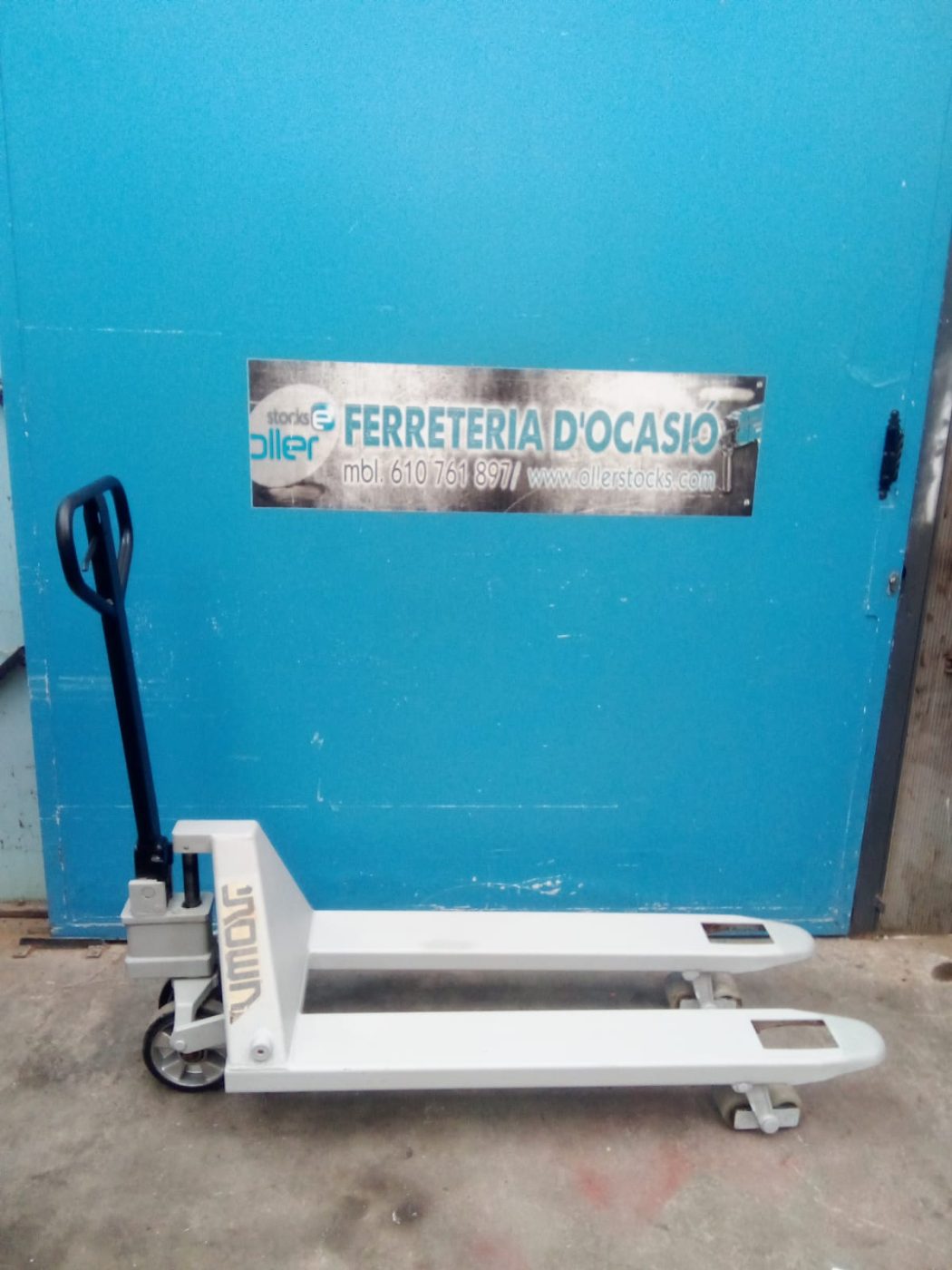 TRANSPALETA MANUAL 2.000KG