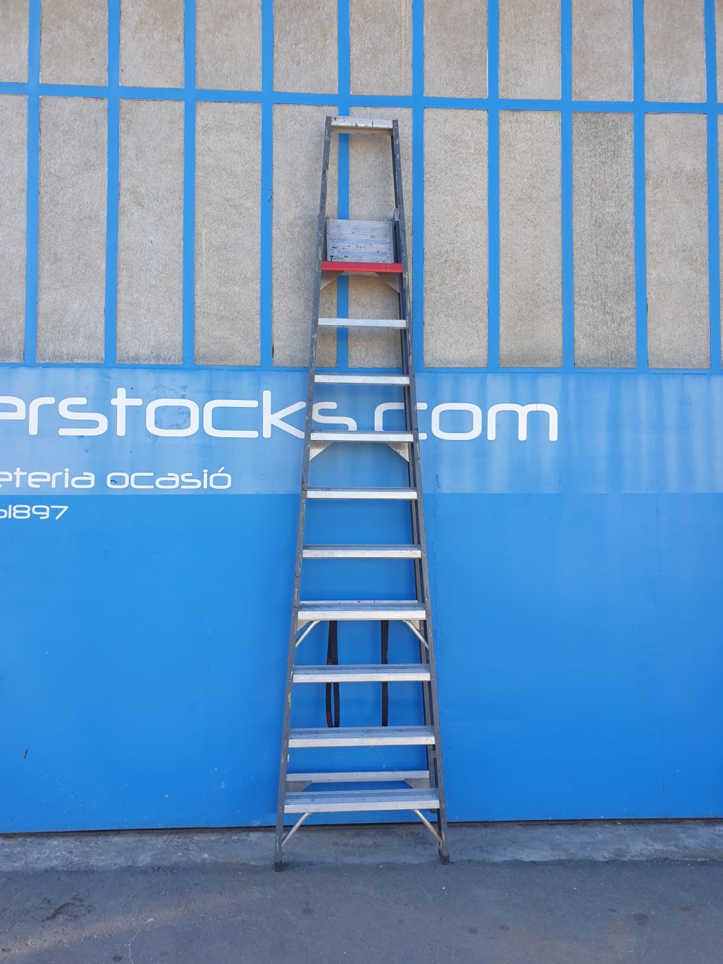 ESCALERA TIJERA ALUMINIO 10 PELDAÑOS ALTREX