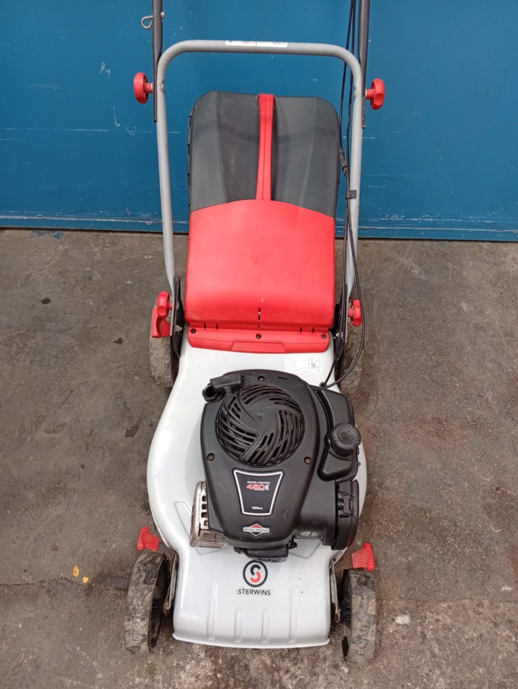 CORTACESPED STERWINS motor BRIGGS STRATTON 450e 125cc