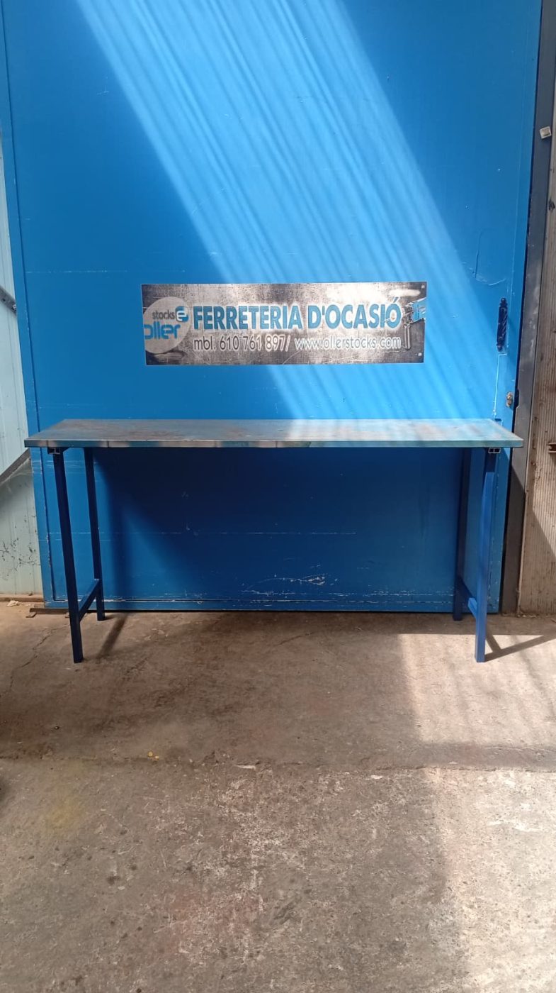 MESA METÁLICA 88x180x50cm