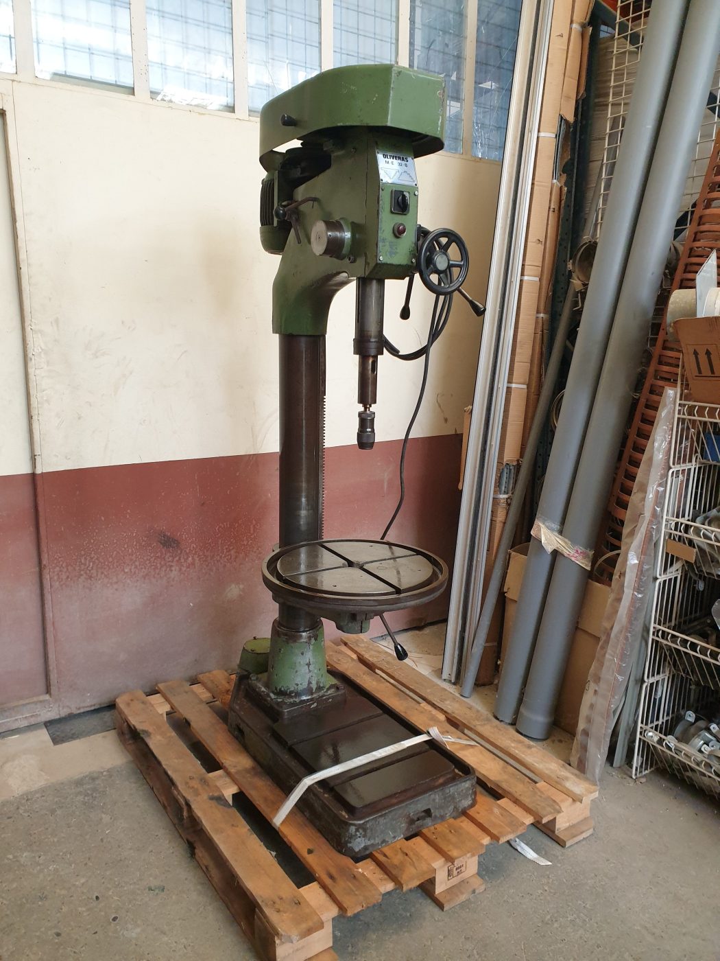 TALADRO COLUMNA INDUSTRIAL OLIVERAS M-E 32-B