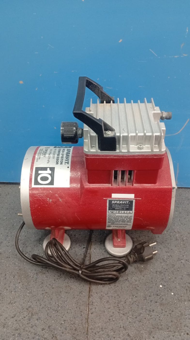 COMPRESOR AIRE CONTINUO 12HP Thomas Industries
